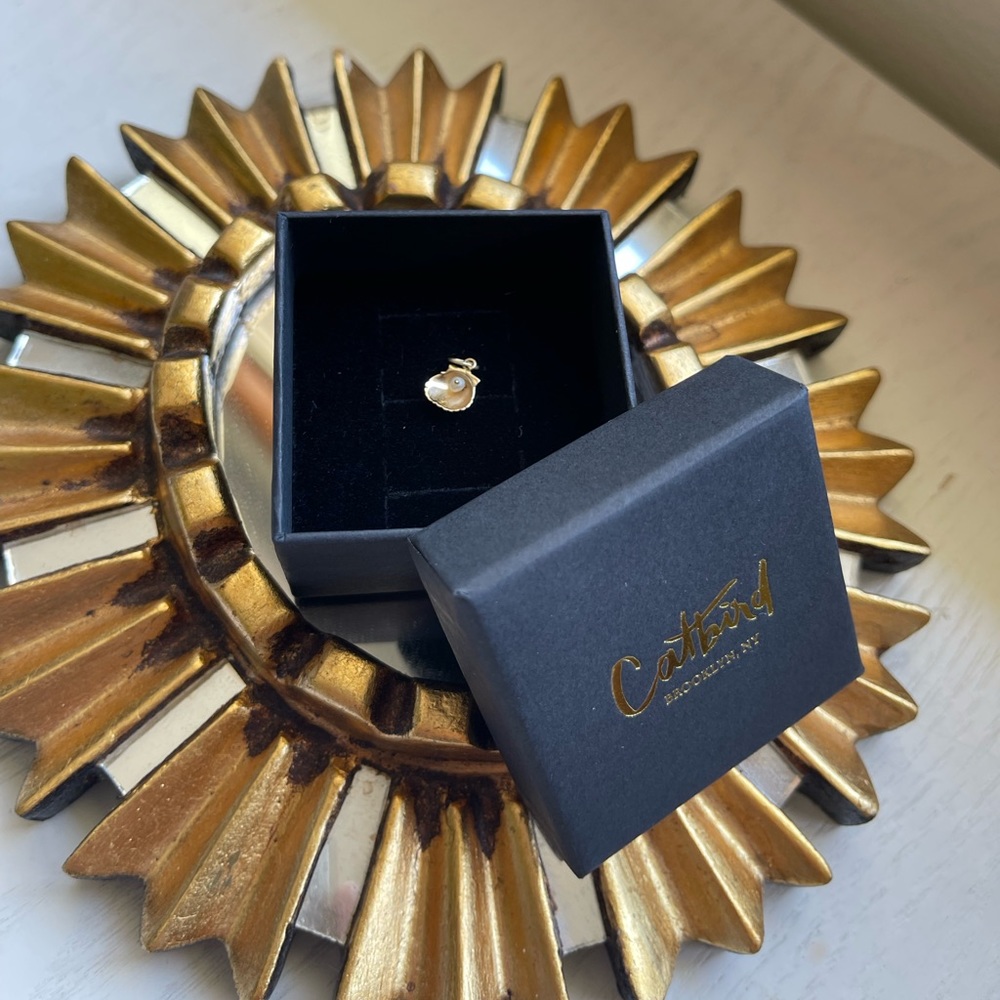 Catbird Fort Tilden Charm 14k gold